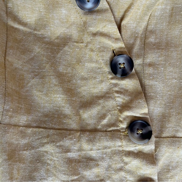 Linea Donna Wrap button midi 55% linen dress size medium in yellow mustard. - Picture 6 of 6